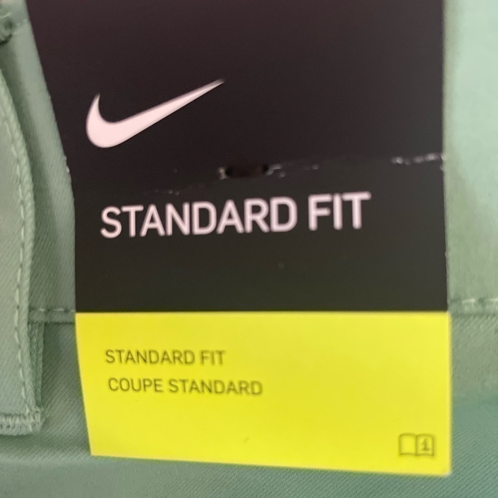 Men's Nike DA4139-316 Golf Shorts, Size UPF 40+, Green, New with Tags - Picture 5 of 12